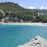 Pensionat Rizos Bay