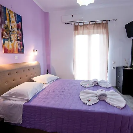 Гостевой дом Rizos Bay 3*
