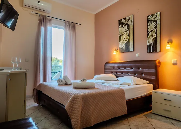 Rizos Bay 3*