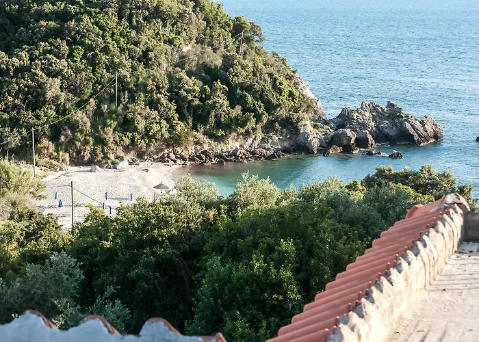 Maison d'hôtes Rizos Bay 3*